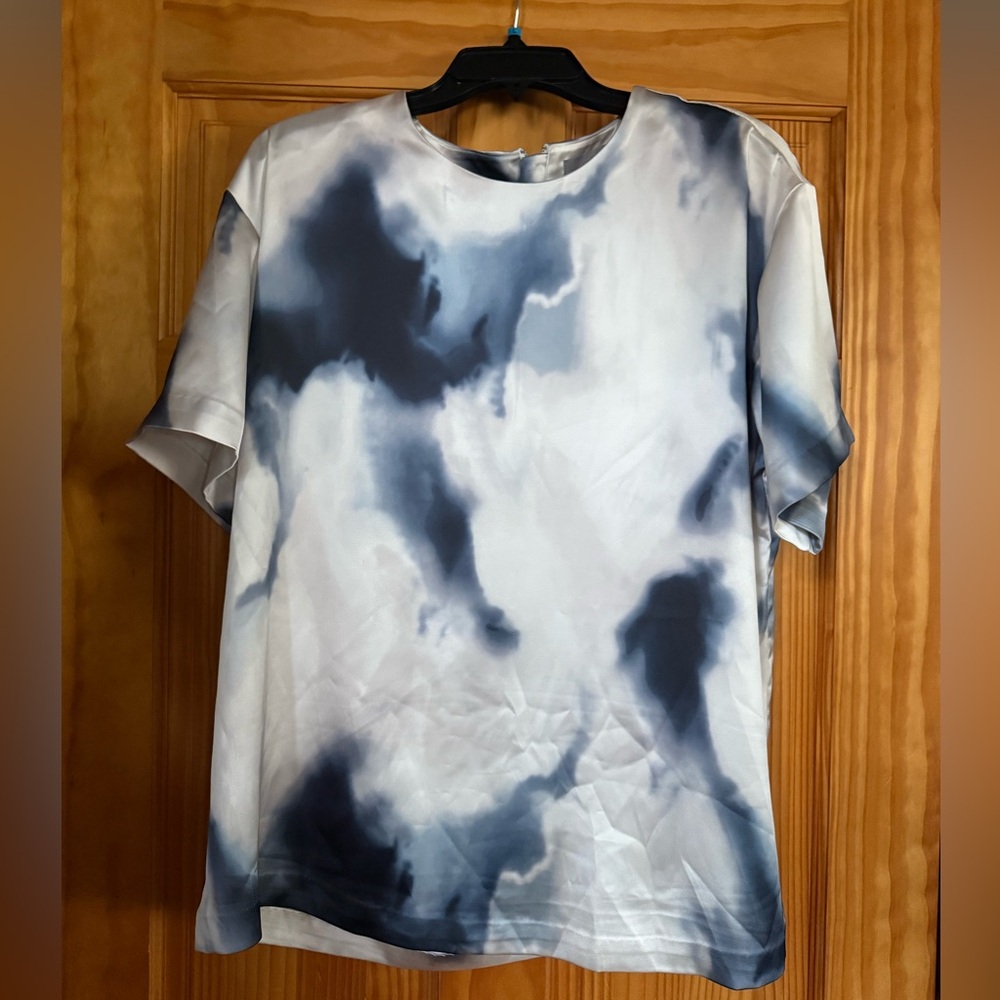 H&M Men's Cloud Pattern Short Sleeve Tee